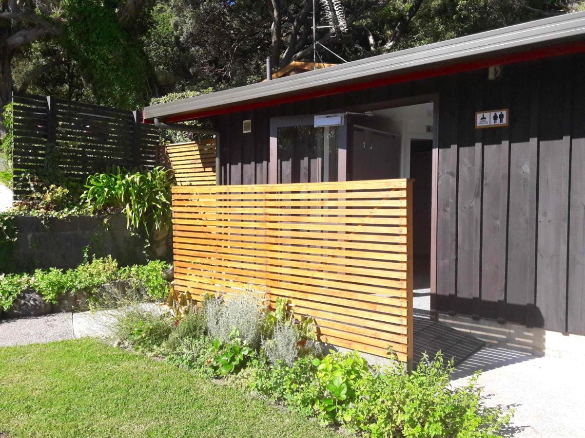 Coromandel Anglers Lodge מראה חיצוני תמונה