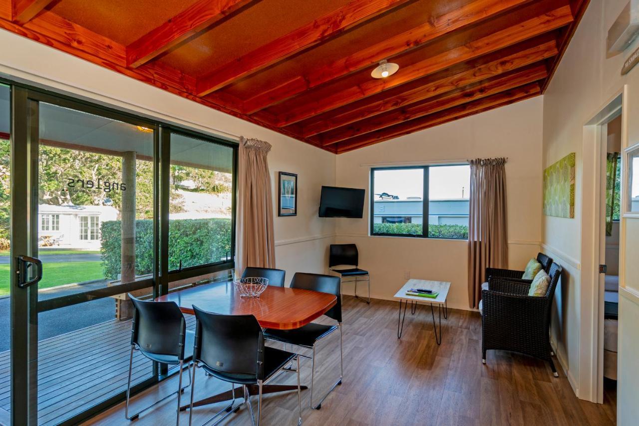 Coromandel Anglers Lodge מראה חיצוני תמונה
