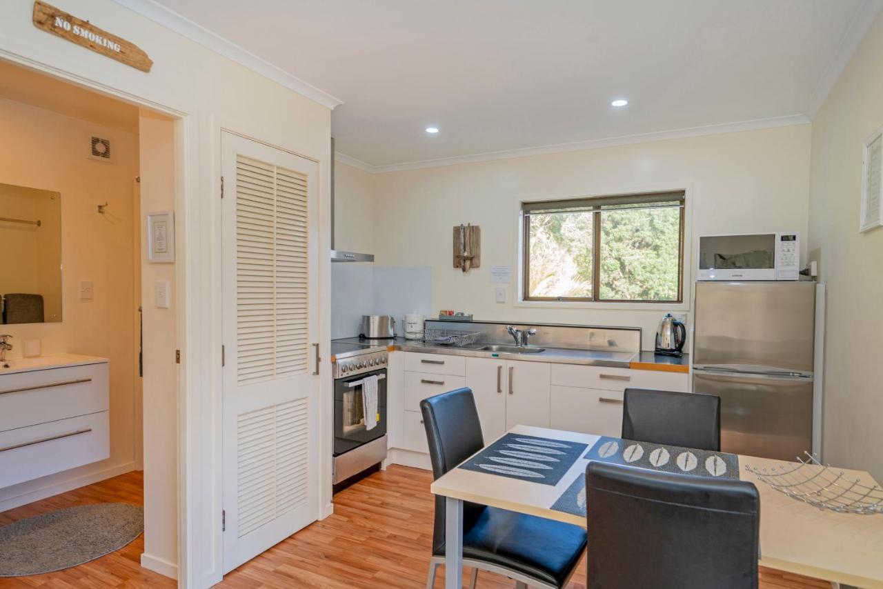 Coromandel Anglers Lodge מראה חיצוני תמונה