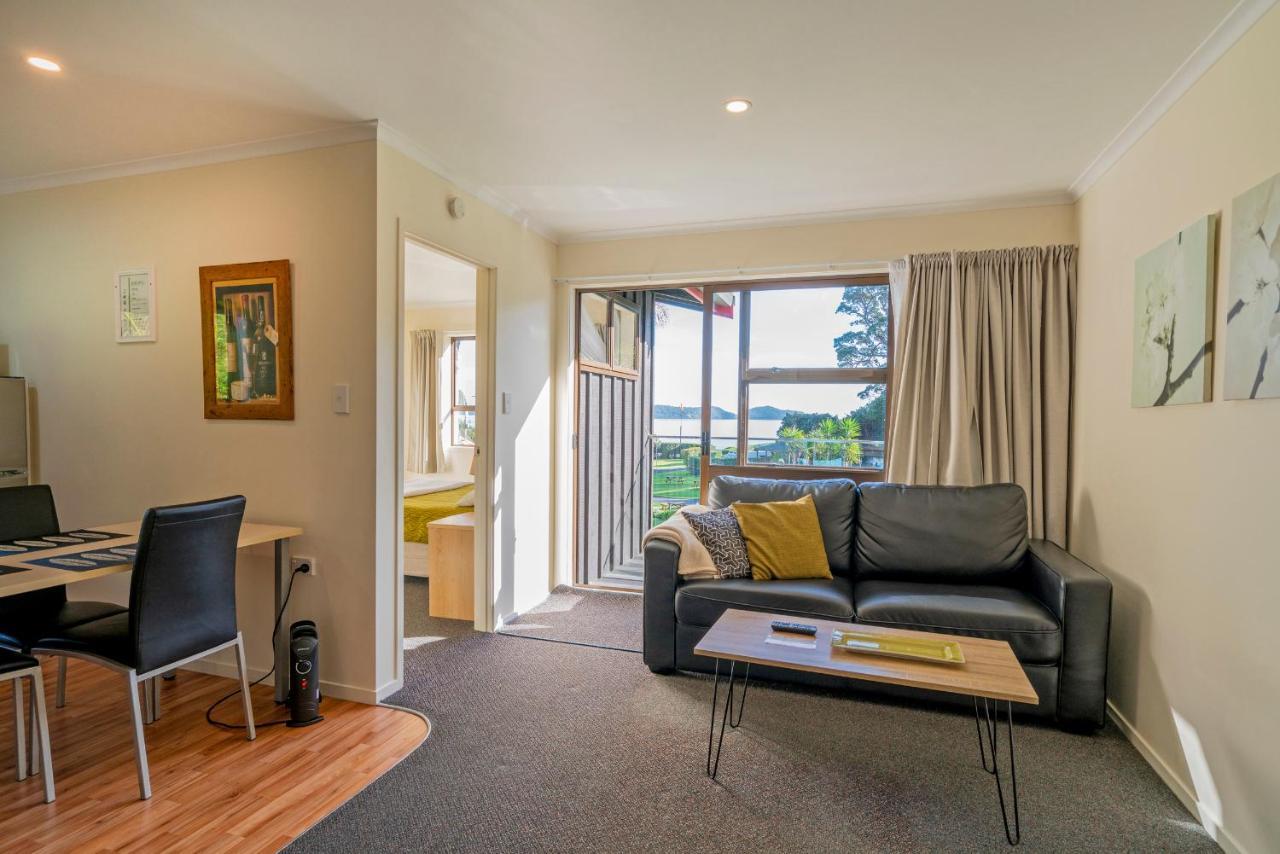 Coromandel Anglers Lodge מראה חיצוני תמונה