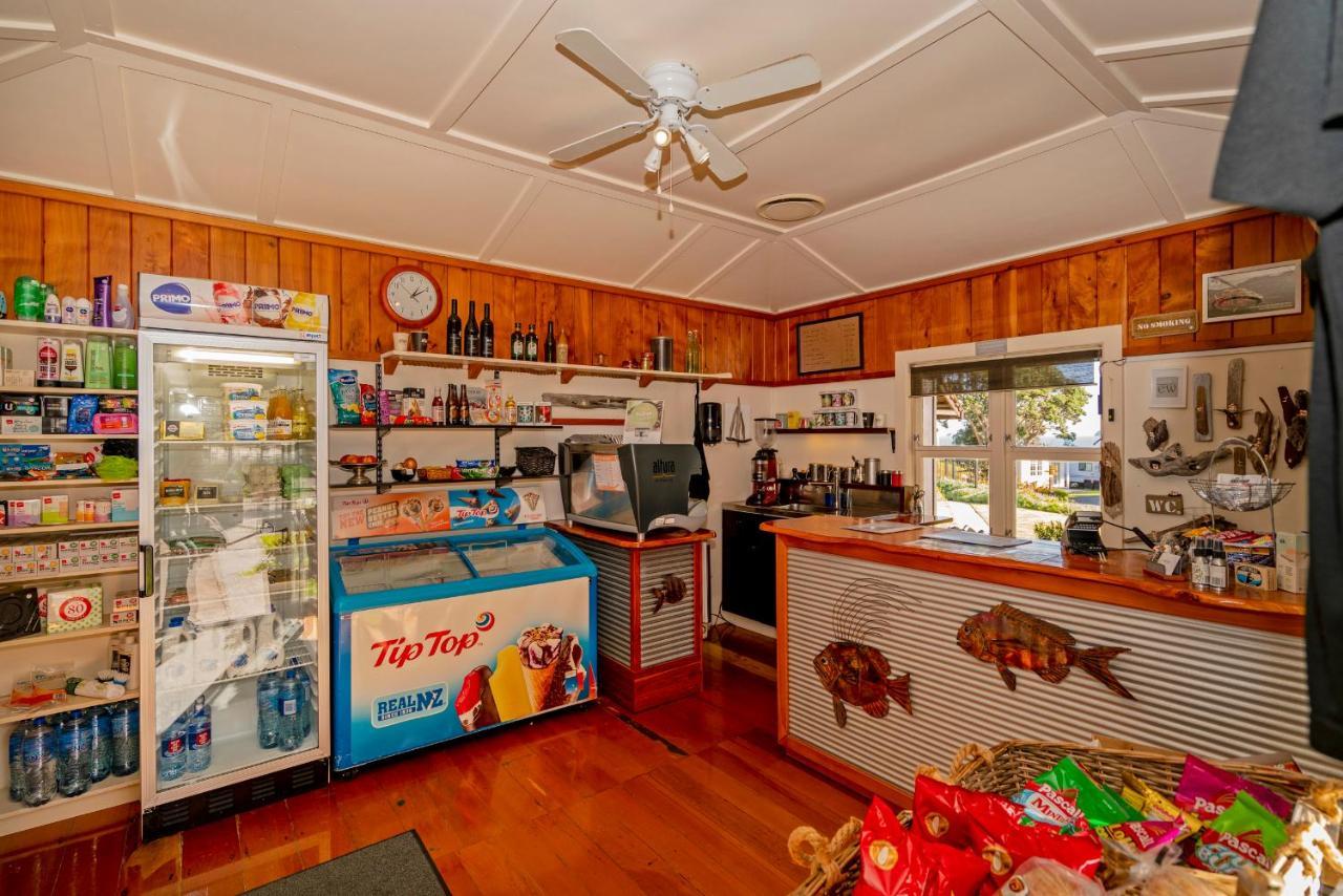 Coromandel Anglers Lodge מראה חיצוני תמונה