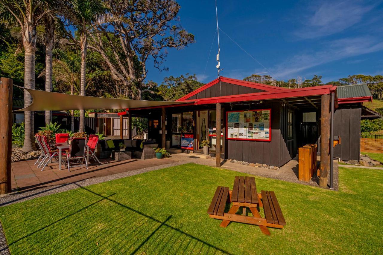 Coromandel Anglers Lodge מראה חיצוני תמונה